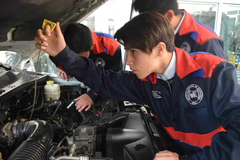 Mantenimiento Automotriz